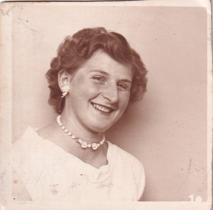 Annelise Margit Sonne (1938-2016)